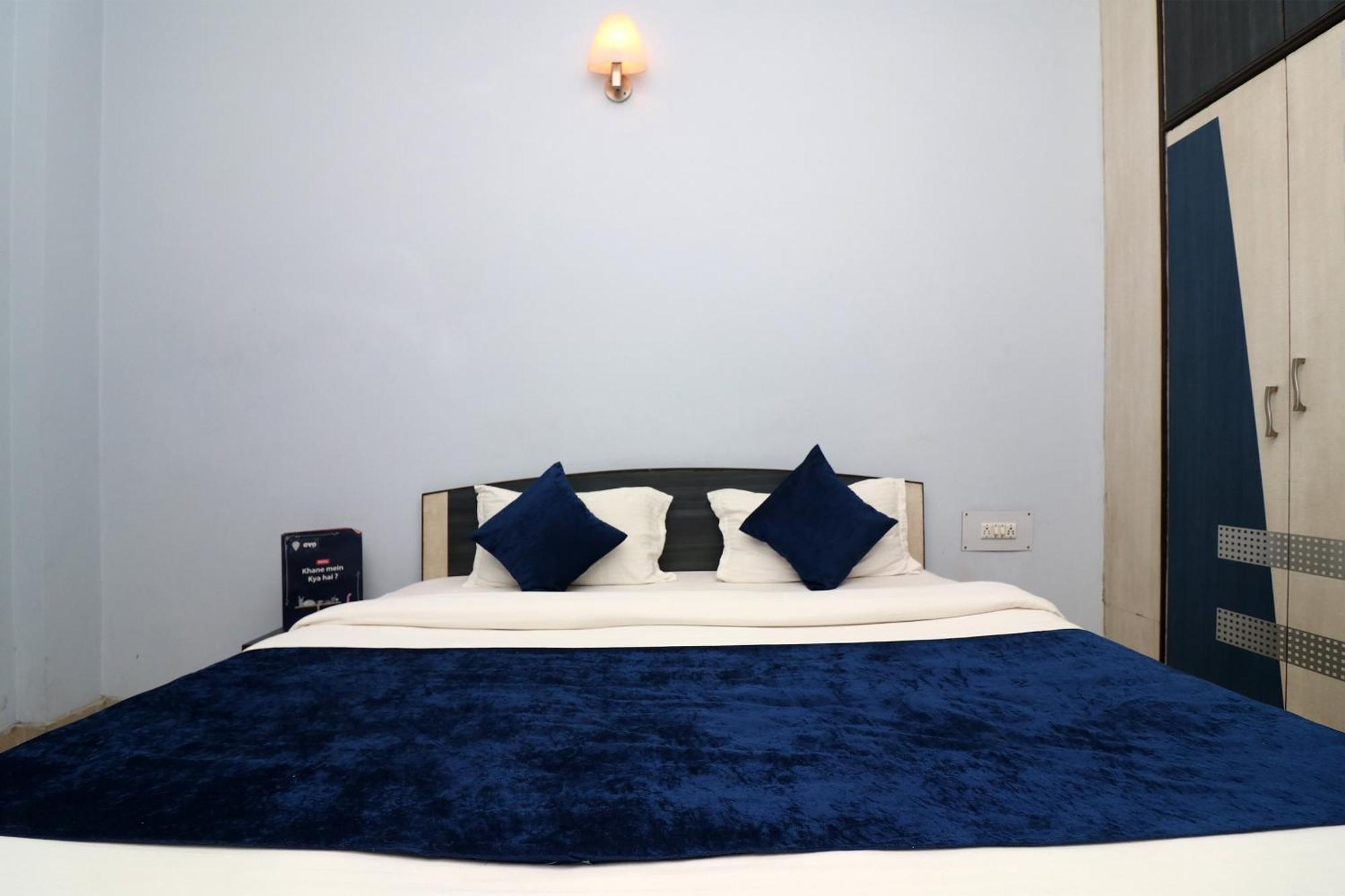 Hotel O Alpine Residency ฟารีดาบัด ภายนอก รูปภาพ