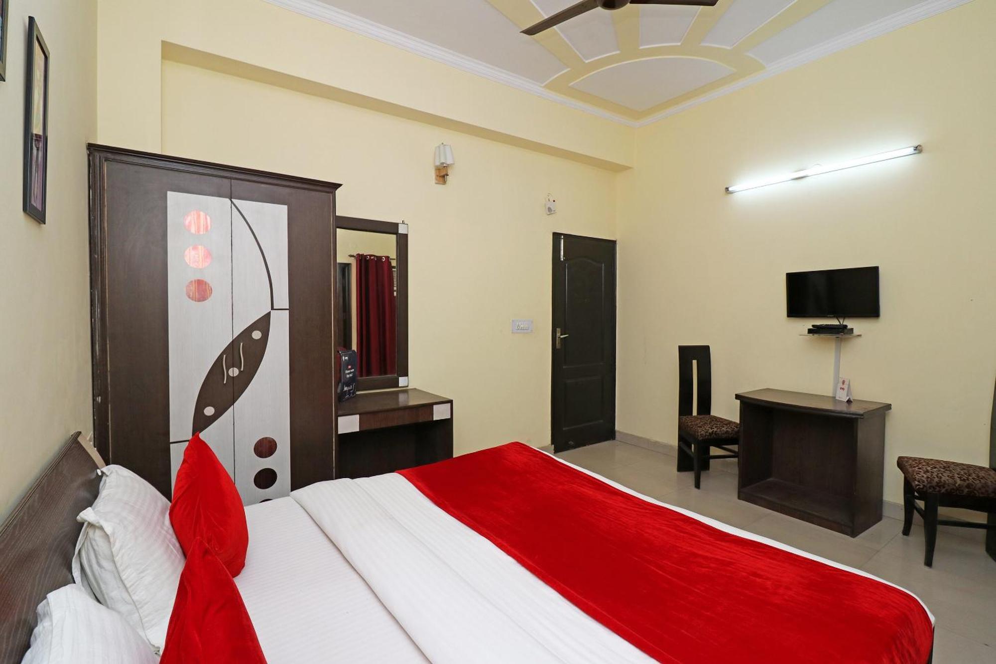 Hotel O Alpine Residency ฟารีดาบัด ภายนอก รูปภาพ