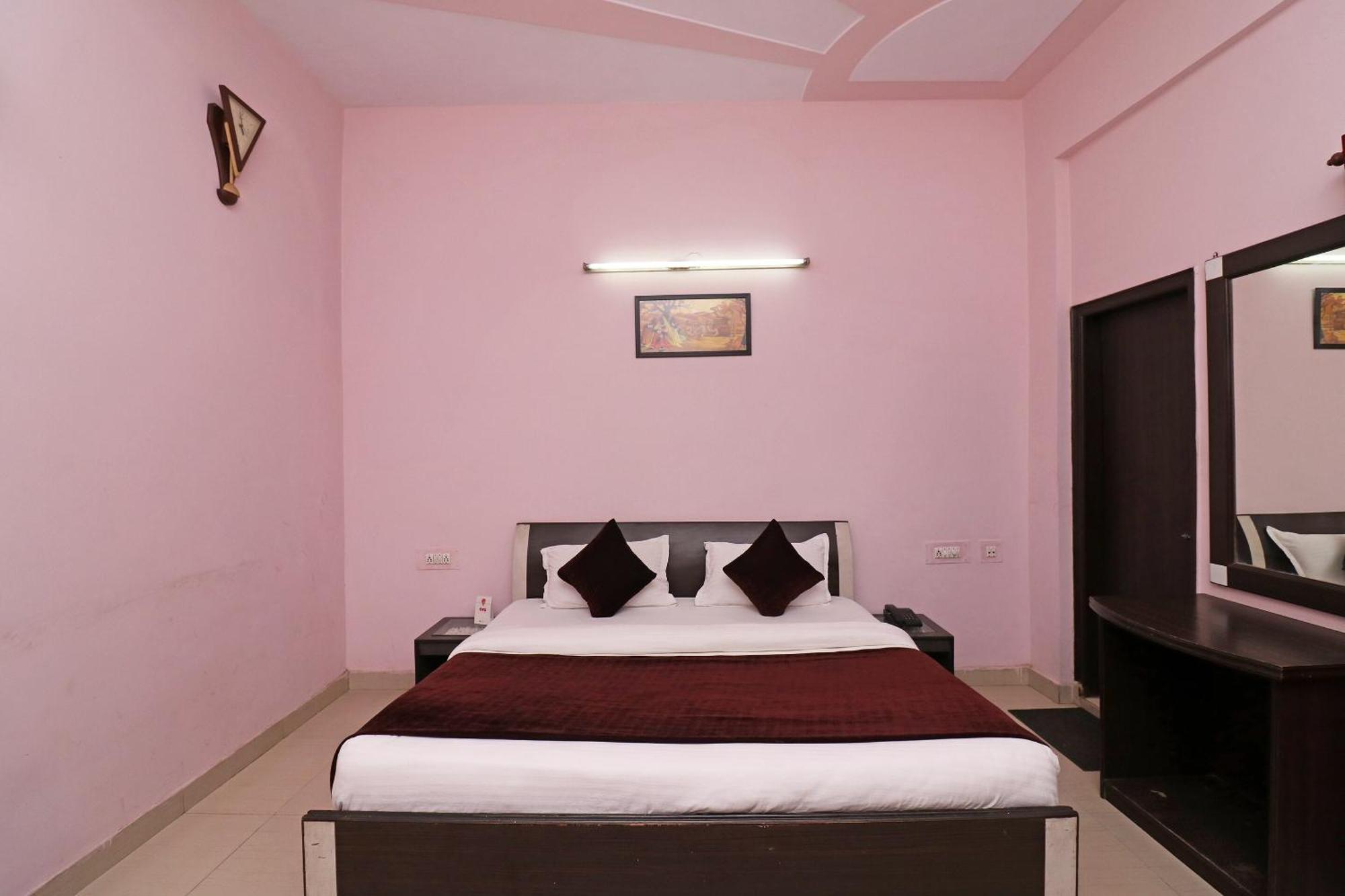 Hotel O Alpine Residency ฟารีดาบัด ภายนอก รูปภาพ
